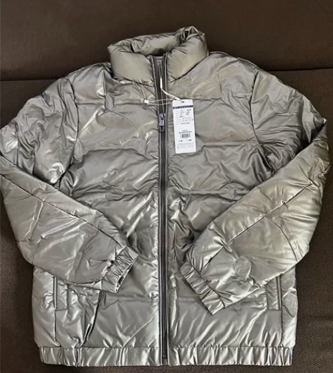 多买了一件全新未穿男士羽绒服，款式时尚，唯...