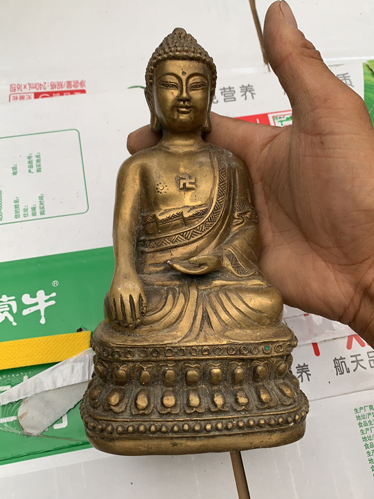 铜佛像收藏品，做工精致漂亮、老东西收藏品、...