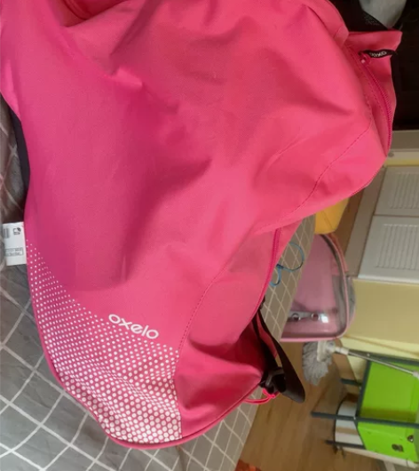 出单排旱冰鞋一套，自提，自提 感兴趣的话点...