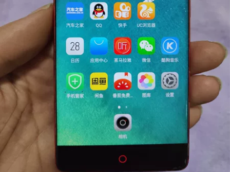 努比亚z17  红色6+64   9成新，...