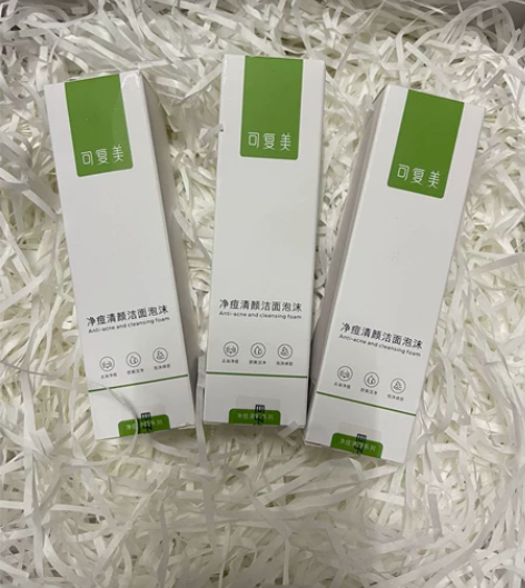 可复美50ml泡沫洁面， 直播间买次抛送的...