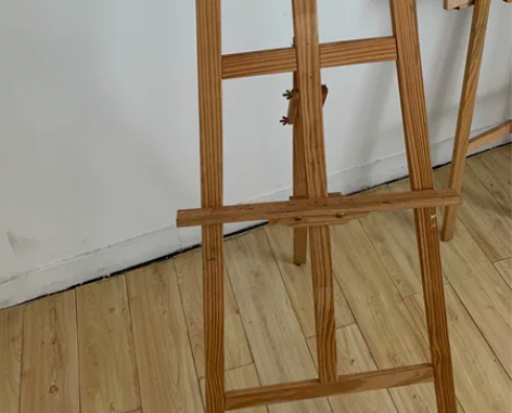 画架，如图，仅自提 感兴趣的话点“我想要”...