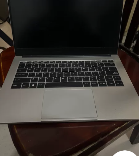 机械革命S1 Pro，i7-8565u，8...