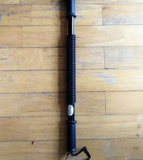 臂力器30kg，10块钱自取 感兴趣的话点...