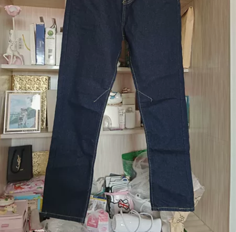男士牛仔裤，30的，掉了一颗扣子，需要的拍...