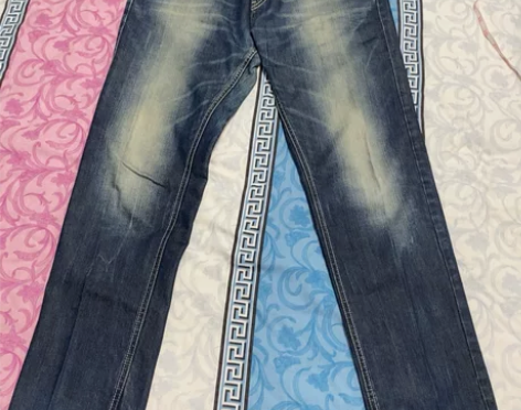 男士美特斯邦威牛仔裤，裤长102，腰围86...