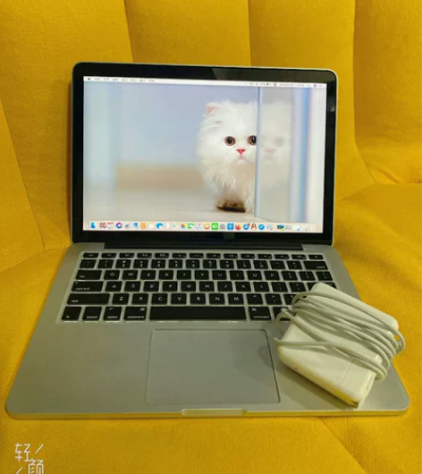 出售一台m1顶配笔记本果电脑Macbook...