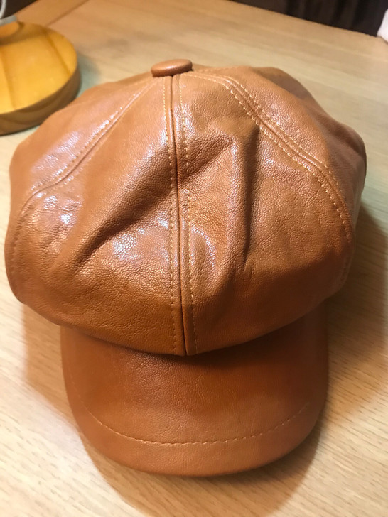 贝蕾帽，全新一次未带，大小可调节。
