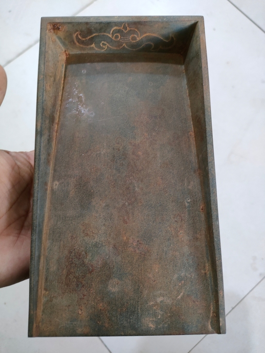 宋代刻画抄手砚台,完整