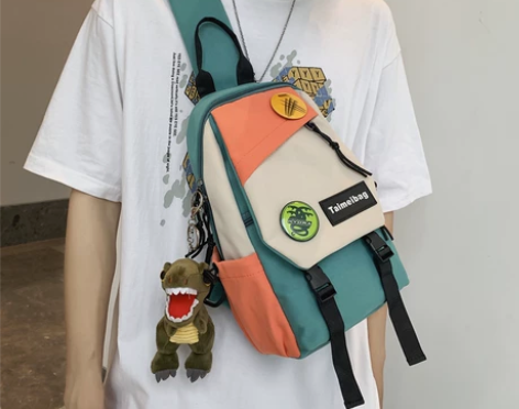 胸包男士斜挎包挎肩包休闲日系学生小挎包个性...