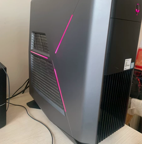 外星人R8台机，整套出售（主机，显示器：华...