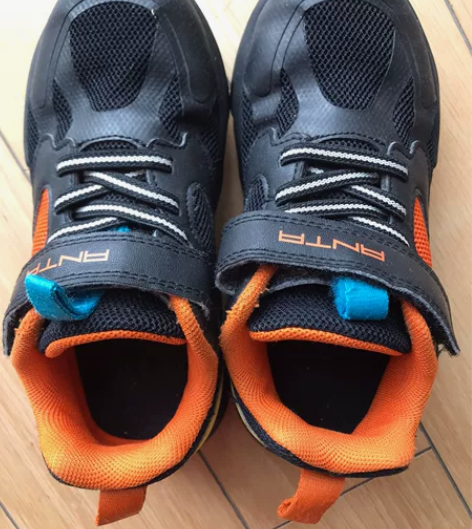 安踏儿童秋季鞋 穿了没几次，低价处理 感兴...