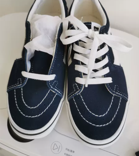 Vans sk8-low 翻毛皮帆布拼接板...
