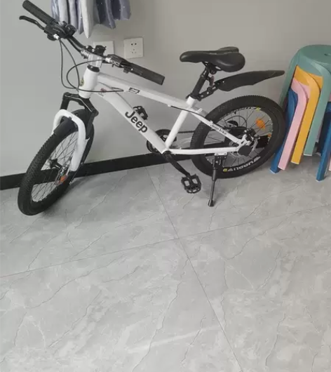 吉普jeep儿童自行车20寸,买来没怎么骑...