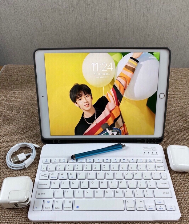 18iPad 2019款自用,iPad7代...