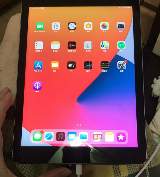 2018款 iPad 9.7 九成新以上。...