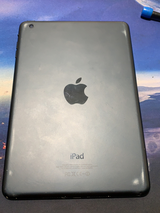 ipad mini1代，ID机，解锁几十块...