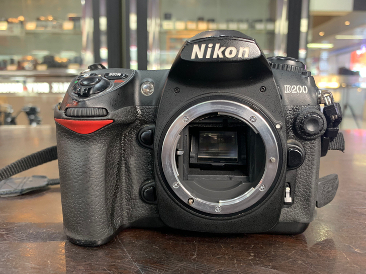 尼康D200单反，功能包好