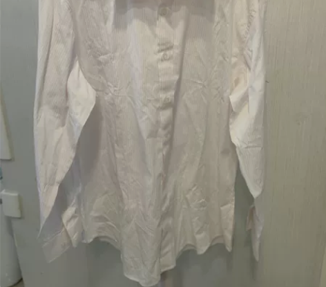 男士条纹衬衫185的尺码衣服九成新，可以穿...