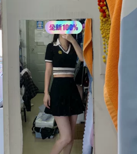 实拍图 春秋高腰黑色显瘦百褶裙，全新 因小...