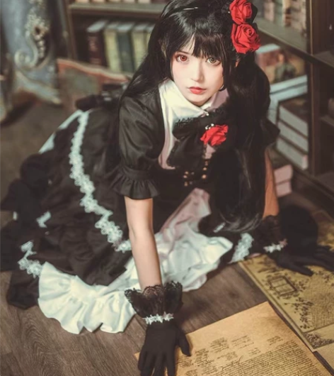 初兽猫五年前狂三cos 尺码：M 衣服+头...