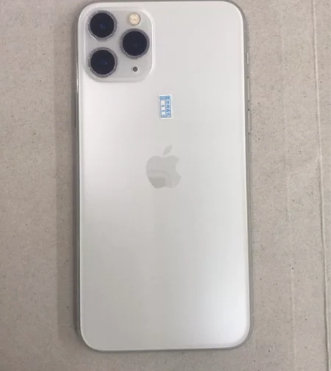 出自用苹果11pro。无修，无拆过机，爱思...
