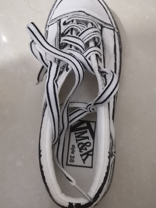 淘宝买的只穿过一次，因为买小码了，不想退货...