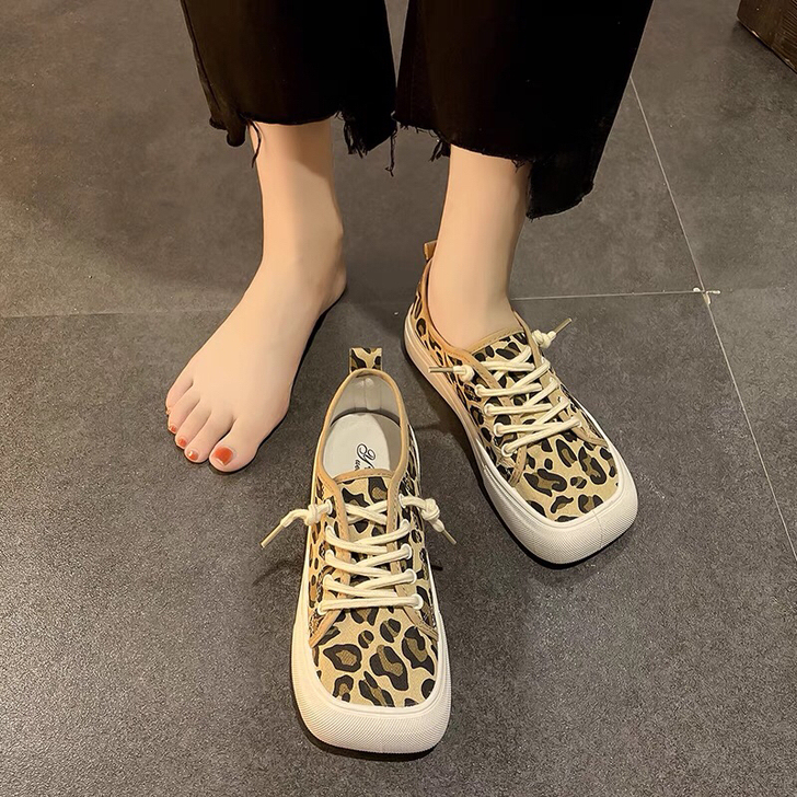豹纹方头帆布鞋 很萌很可爱 丑萌的鞋子 3...