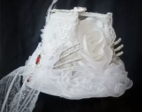 埋骨之地 原创手作白哥特搞死骷髅玫瑰lol...