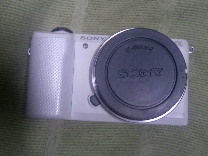 #微单#SONY A5000机身,99成新...