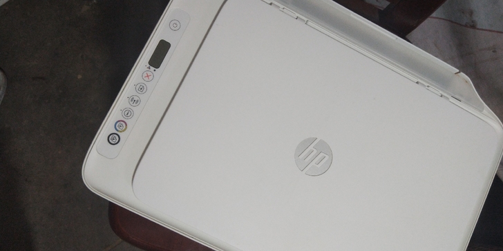 惠普打印机2622,仅限自提。成色看图片吧...