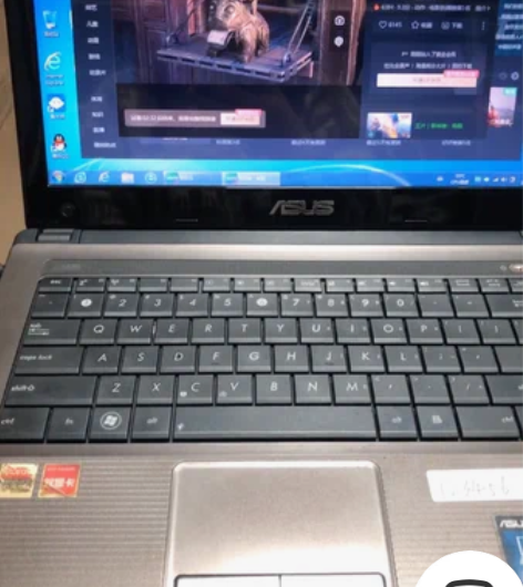 九成新华硕四核笔记本特价358不议价 感兴...