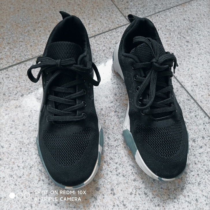 二手鞋安踏运动鞋41保证正品   无开胶 ...