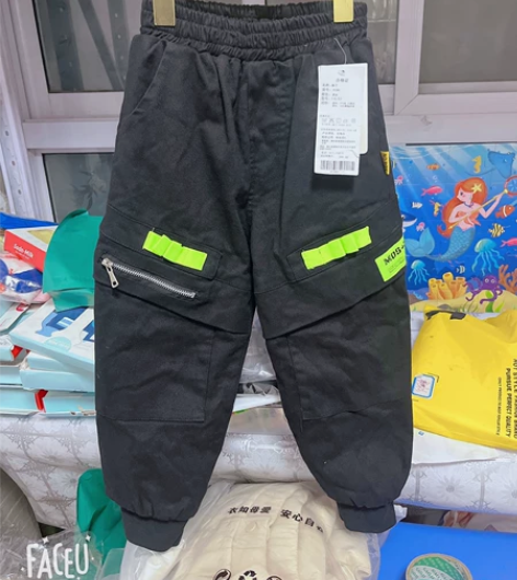 加绒工装裤，110码，裤长62，两件包邮，...