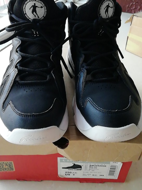 乔丹篮球运动鞋39号