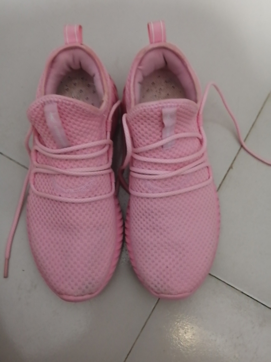 37码乔丹 运动女跑鞋