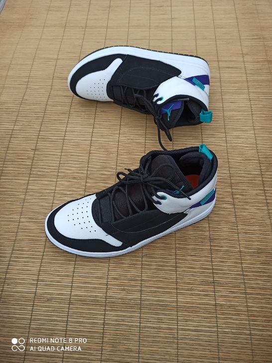 43码aj乔丹篮球鞋