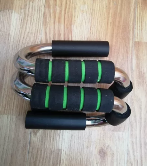 全新俯卧撑支架一对，取货地址青岛李沧区湘潭...