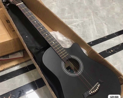 原价900多的吉他几乎全新单板吉他便宜出，...