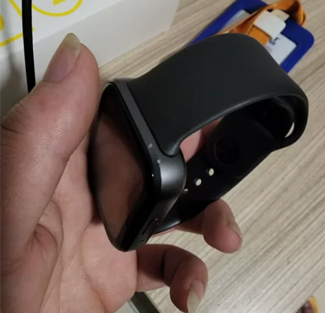 魅族watch 黑色 功能正常，边框有磕碰...