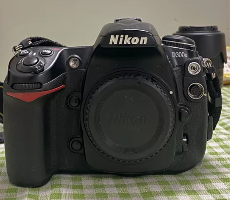 尼康d300s中高端单反 09年的机器到现...