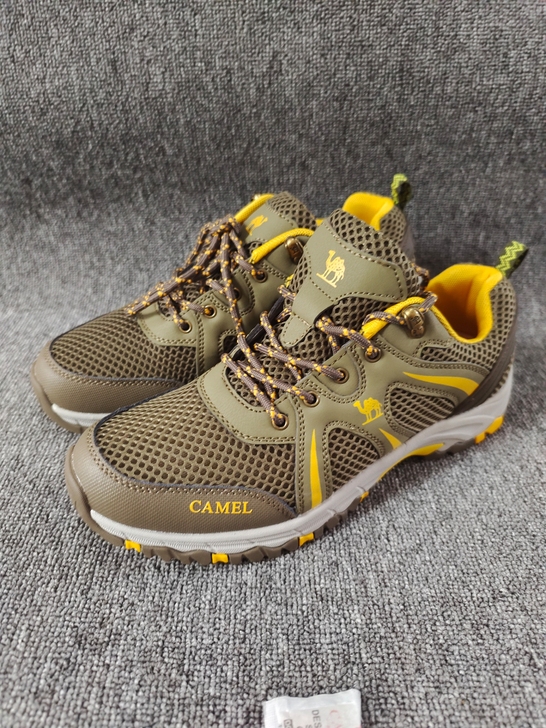 43/44码各一双,CAMEL/骆驼男鞋户...