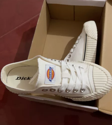 女生小码帆布鞋，正品全新35/225包邮不...