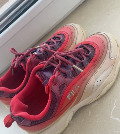 斐乐春秋款女鞋 感兴趣的话点“我想要”和我...