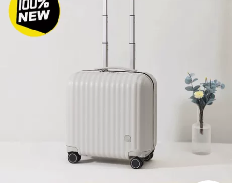 aji阿季白色18寸登机旅行箱，原价289...