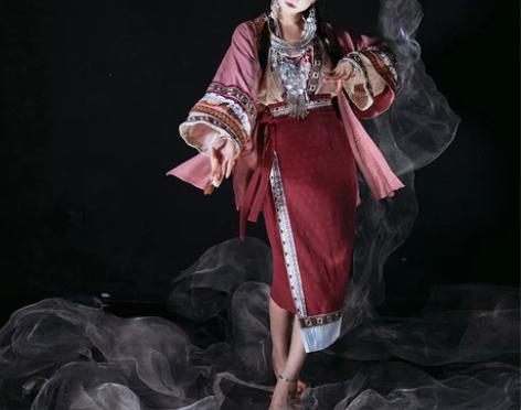 麦叙古梅朵苗疆少女异域少数民族风改良汉服女...