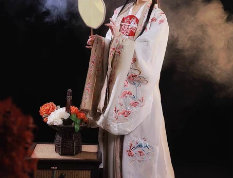 耀春褒姒原创晋制汉服女重工刺绣魏晋风交领齐...