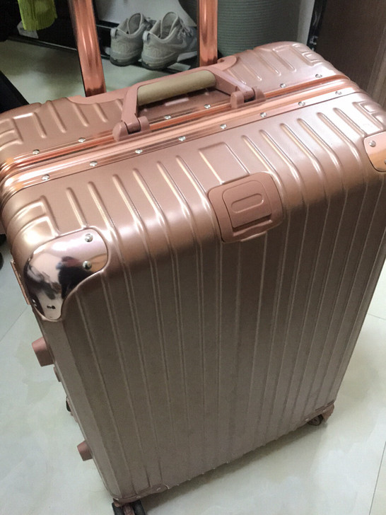 行李箱26寸 密码锁 卡扣 八成新