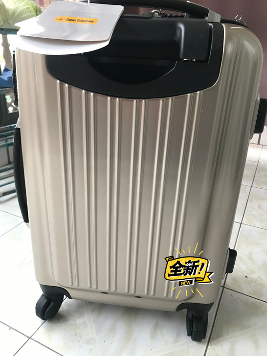 Time Traveler旅行箱 全新，有...