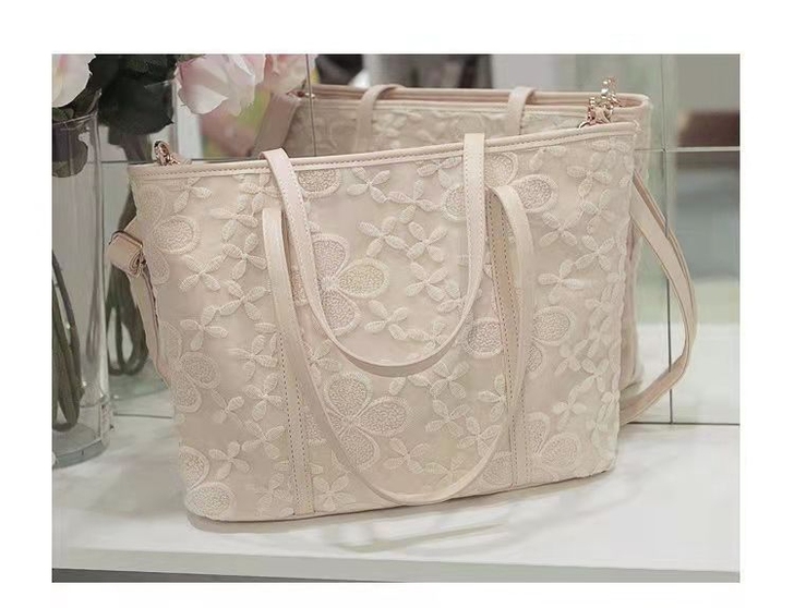 女包新款简约百搭蕾丝单肩包